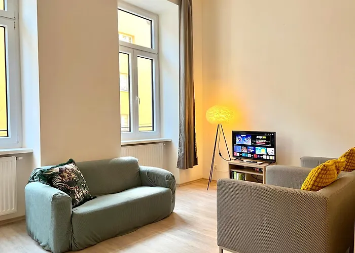 Servus Homes - Metro Stadthalle Apartamento