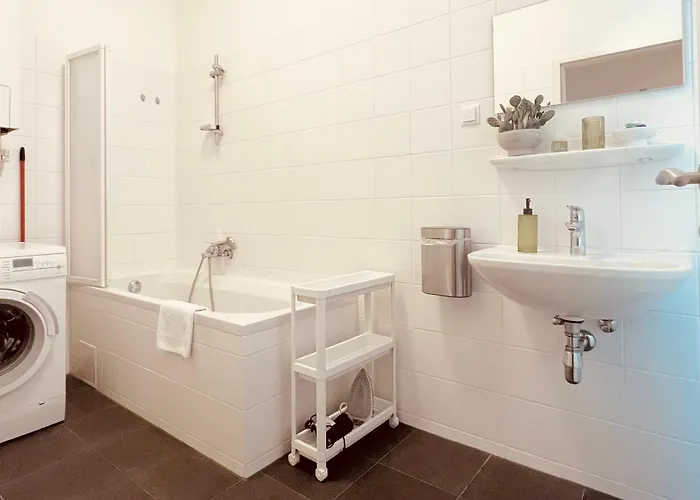 Apartamento Servus Homes - Metro Stadthalle Viena